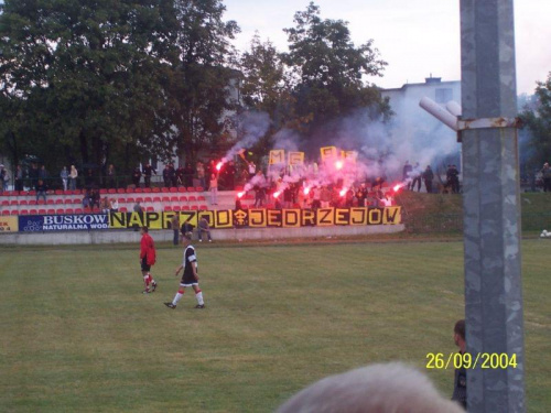 AKS Busko - NAPRZÓD JĘDRZEJÓW 2004 (2)