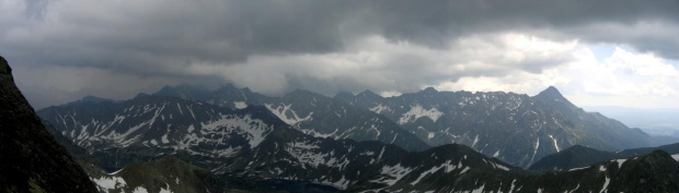 Burza nad Tatrami Wysokimi , widok ze Świnicy